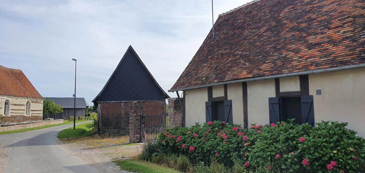 La Ferté-Saint-Samson Gite A La Ferme מראה חיצוני תמונה